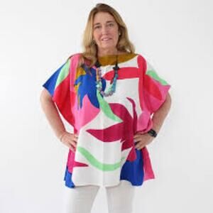 Sylca Island Blouse Wearable Art Artsy Lagnlook Blouse Size L